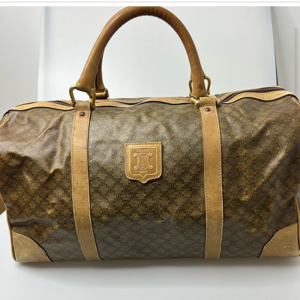 Celine bag. 90’s. Some spotting but structure is great